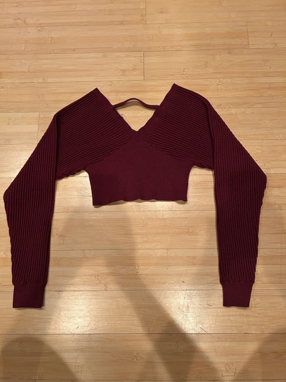 Windsor Maroon Ribbed V-Neck Cropped Sweater - Picture 6 of 9